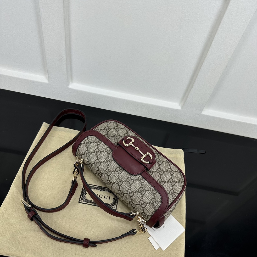 Gucci Satchel Bags